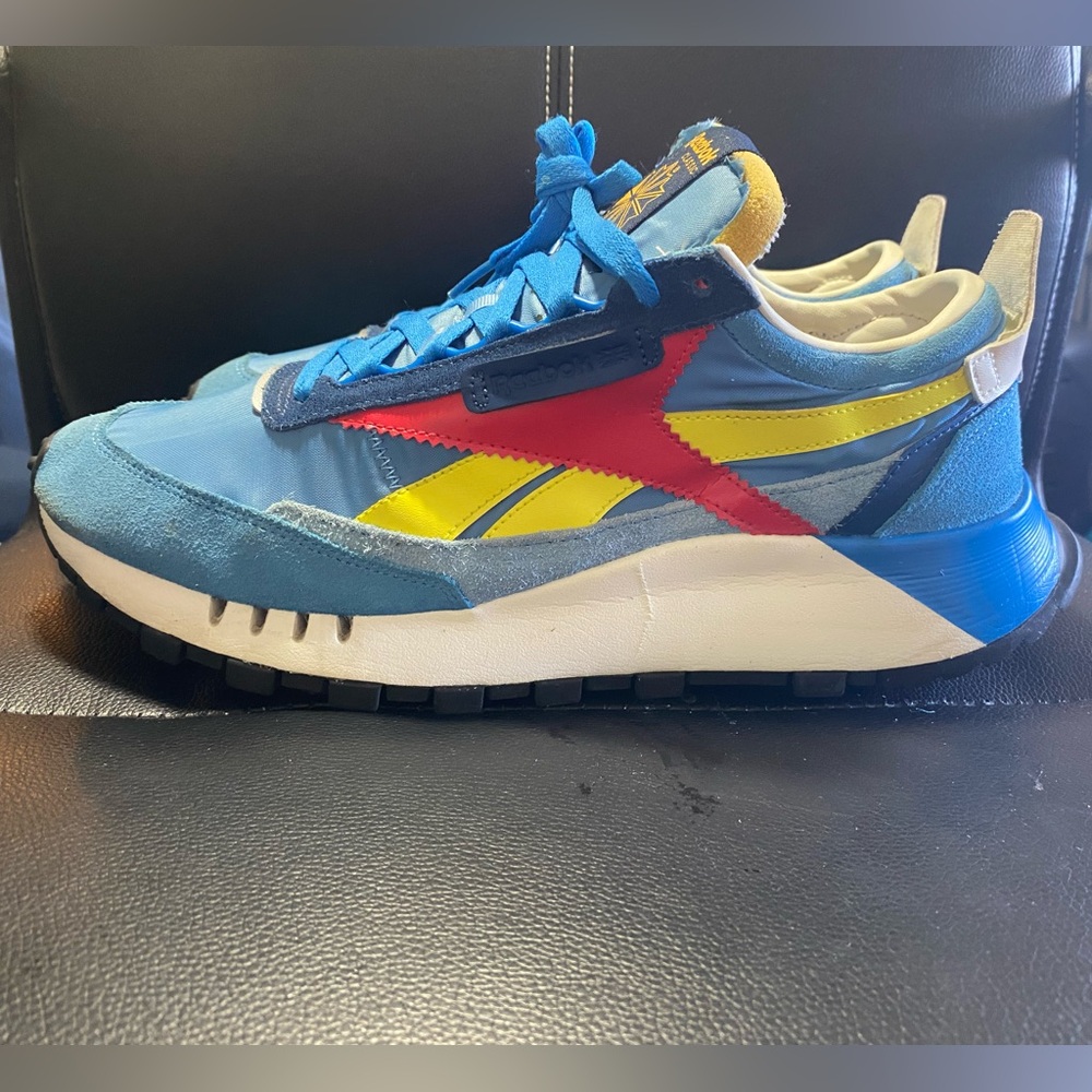 Reebok Classic Leather Legacy Sneakers Blue Red and Yellow Accents Size 11.5 - Picture 5 of 12